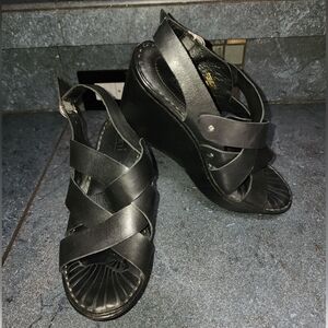 Born Cataleen Wedge Sandles Women's size 9